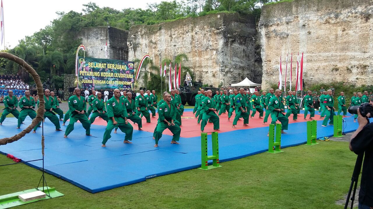 Tim Bela Diri Militer Yong Moodo Kodam IX/Udayana Dinilai, Pangdam : Raih Kemenangan Dengan Terhormat Dan Sportif