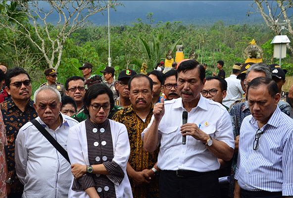 Menko Luhut B.Panjaitan : Wartawan Diminta Bikin Berita Lebih Proporsional Terkait Gunung Agung