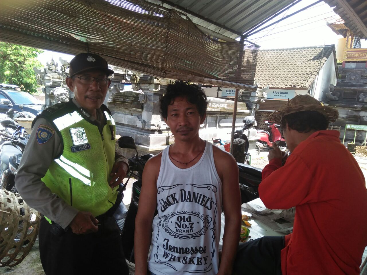 Upaya Cipkon, Babhin Polsek Denbar Sambang Pasar Batukandik