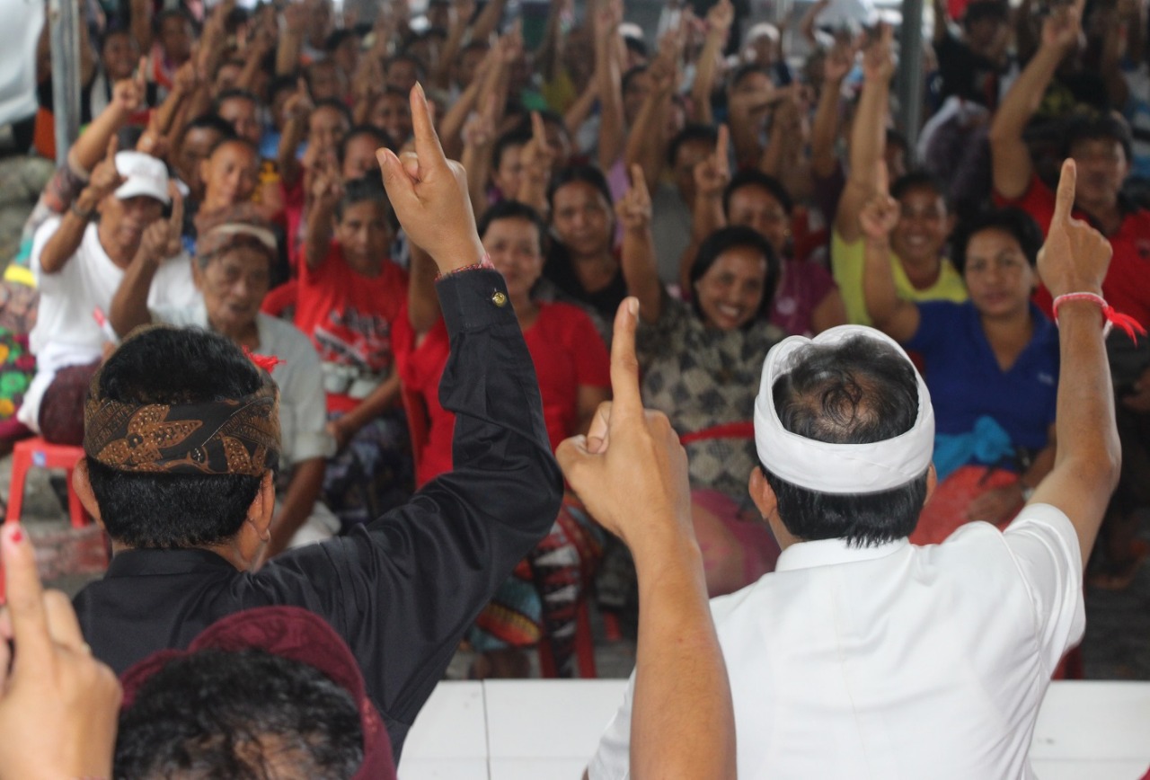 12 Kelompok Nelayan dan Petani Garam di Karangasem Dukung Koster-Ace