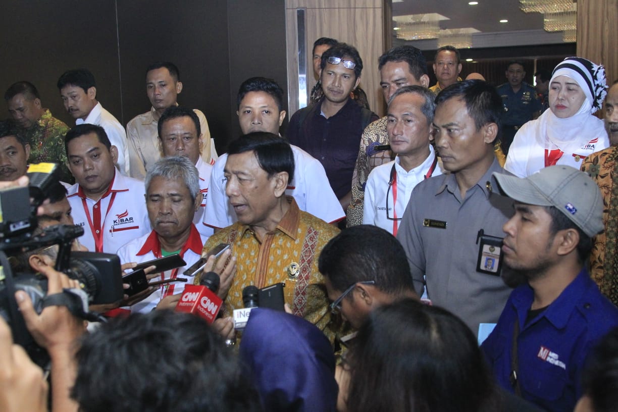 Wiranto : Laut Poros Maritim Dunia dan Masa Depan Indonesia