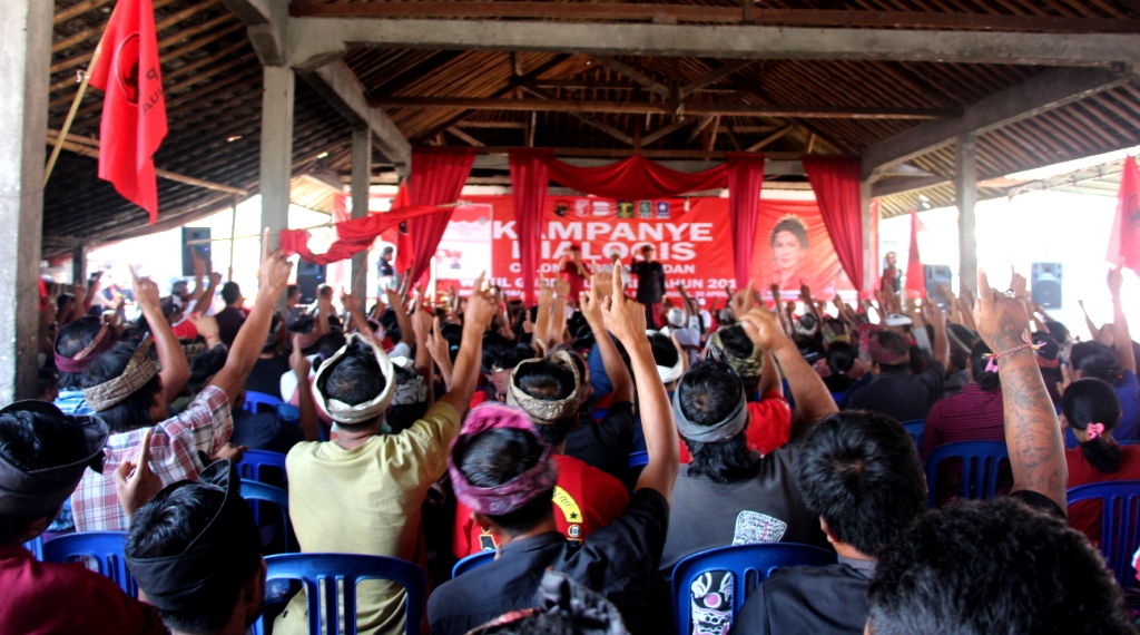 Program Bedah Rumah Gubernur Mangku Pastika Diteruskan Koster-Ace