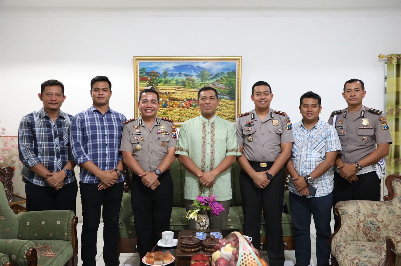 Kapolres Mojokerto dan Danrem 082/CPYJ Sinergi Jaga Persatuan Kesatuan