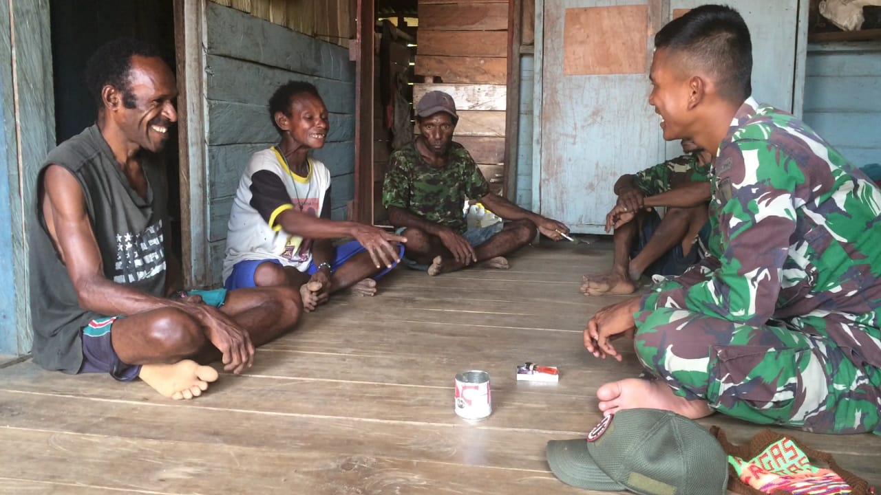 Satgas Yonif Raider 500/Sikatan Gelar Operasi Militer Selain Perang