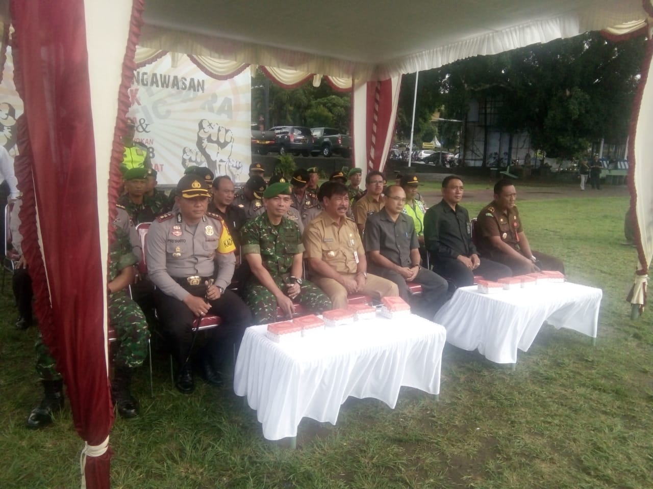 TNI-Polri, KPPS dan Linmas Gelar Apel Bersama