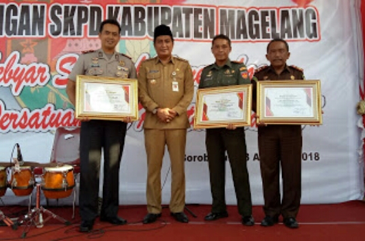 Dandim Magelang Dapat Penghargaan Dari Bupati Magelang