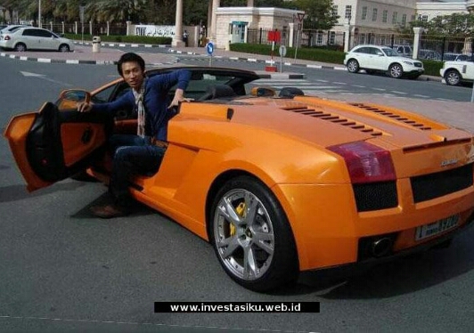 Perhari Pria Mantan Buruh Ini Raup Pendapatan 38 Juta, Kini Bisa Keliling Dunia