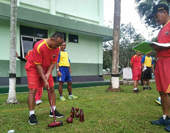 Awal Tahun, Korem 071/ Wijayakusuma Kenalkan Permainan Wood Ball Pada Anggota