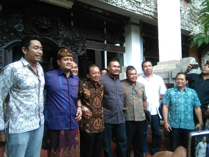 Gubernur Koster Beri Surat Peringatan Kepada Tiga Ormas Besar Di Bali