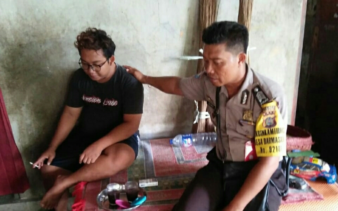 Stres Tidak Dibelikan Sepeda Motor, Ariani Mengamuk Di Abiansemal