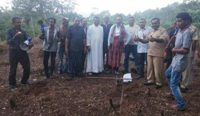 Gubernur Victor: Masyarakat Tanam Cendana, Pemerintah Pasarkan