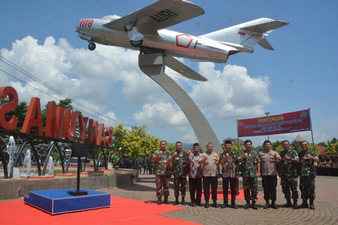 Panglima TNI: Monumen Pesawat MIG 17 Fresco Bukti Sejarah Perjuangan Bangsa Indonesia