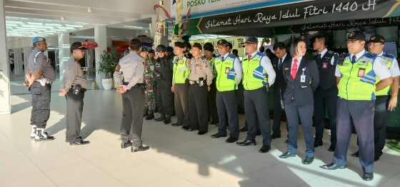 Kapolsek Bandara Ngurah Rai Bantah Pemberitaan Media Asing Terkait Peningkatan Keamanan Bandara Pasca Bom Sukoharjo