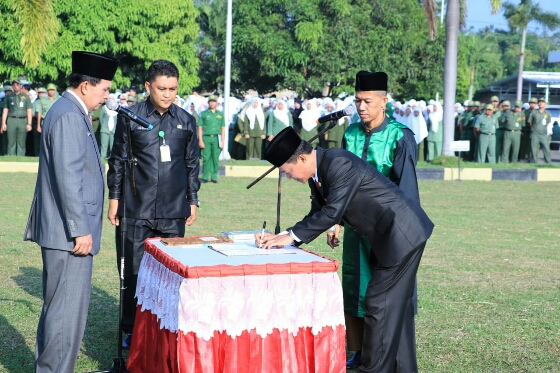 Elman Dilantik Jadi Sekkot Kota Prabumulih