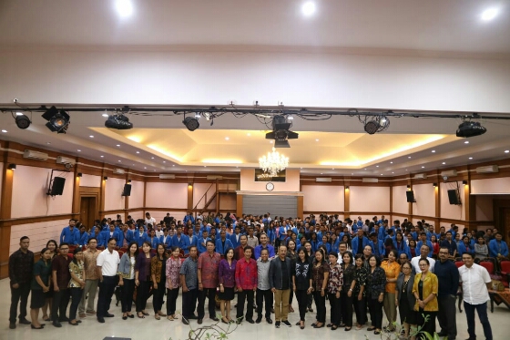 Prof Dasi Astawa Beri Kuliah Umum di Dwijendra: Dorong Mahasiswa Jadi Enterpreuner