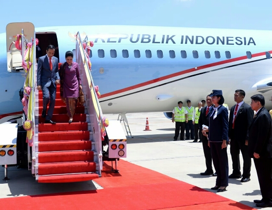 Hadiri KTT Asean, Presiden Jokowi Tiba di Bandara Don Mueang Thailand