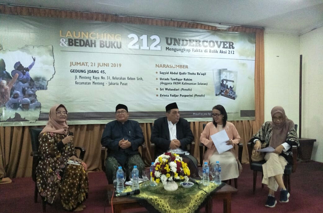 Mengungkap Fakta Dibalik Aksi 212
