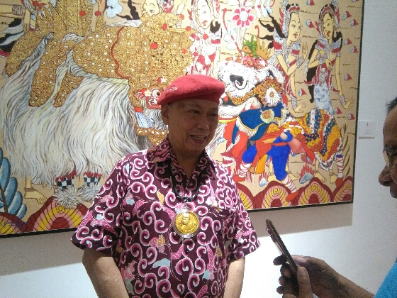 Sajikan Karya Rupa Silang Budaya Lintas Bangsa, Djaja Tjandra Kirana Gelar Pameran Tunggal di Santrian Gallery
