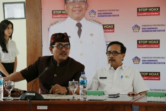 Diskominfos Gelar Dialog Kehumasan Untuk Selaraskan Program Provinsi Dengan Kabupaten/Kota