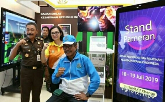 Kejaksaan Agung Tingkatkan Pelayanan Melalui IT