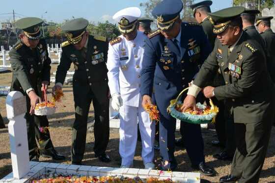Jelang Peringatan HUT ke-74 TNI, Kodam IX/Udayana Gelar Ziarah Nasional di TMP Pancaka Tirta