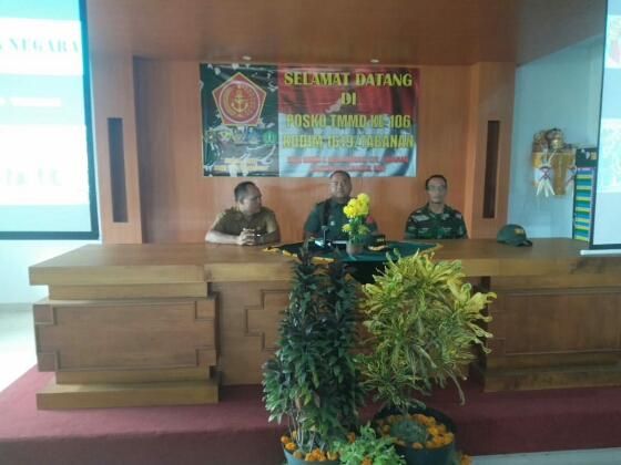 Tim Kemenham RI Berikan Materi Wasbang dan Tinjau TMMD ke-106 Kodim Tabanan