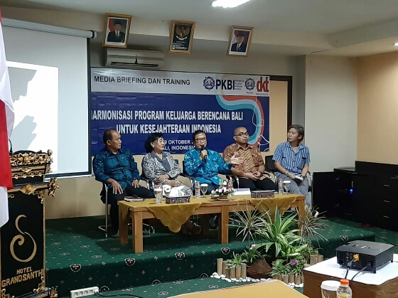 KB Krama Bali Tidak Bertentangan dengan UU 52/2009 Tentang KB Nasional