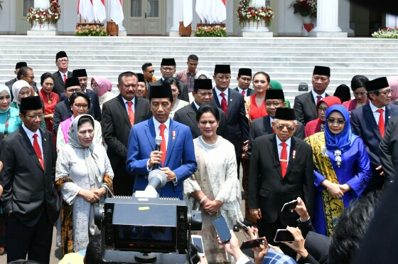 Usai Lantik Menteri, Presiden Jokowi Langsung Kerja