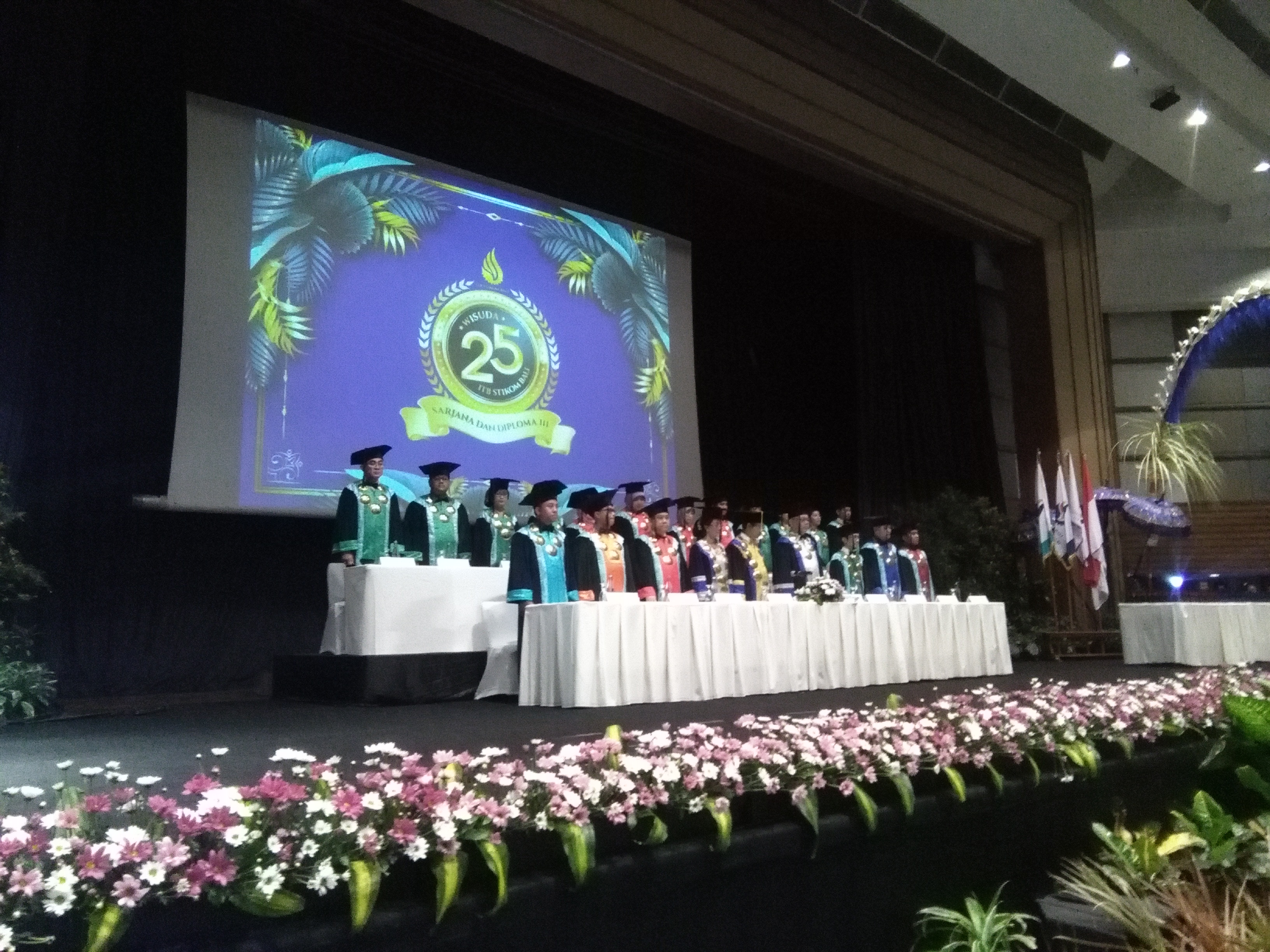 Dr. Dadang: Usai Diwisuda, Lulusan STIKOM Bali Hanya Butuh Waktu 40 Hari Langsung Kerja