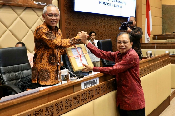 Serahkan RUU Provinsi Bali ke DPR RI dan DPD RI, Gubernur Koster Harapkan Masuk Prolegnas 2020