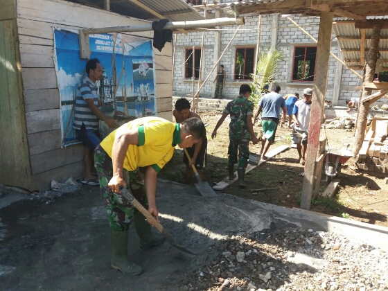 Babinsa Rusoh Pimpin Karya Bakti Pembangunan Gereja El Betel Rusoh