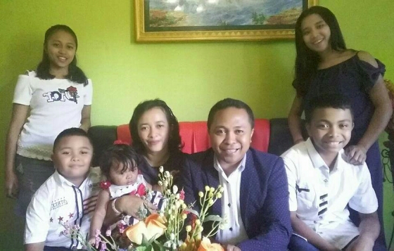 Keluarga Bona Jemarut Ucapkan Selamat Natal & Tahun Baru Bagi Warga Rejo Perantauan