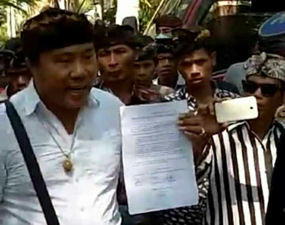 Jaga Kesucian Pura Sad Kahyangan Penida, Ribuan Pengempon Hentikan Proyek di Kawasan Pura Penida