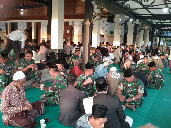 Sinergikan TNI/Polri dan Masyarakat, Takmir Masjid Agung Demak Gelar Selapanan