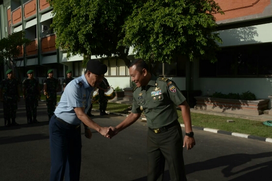 Kasdam IX/Udayana Terima Audiensi Dirkersamik Sesko TNI