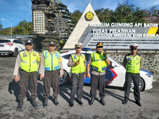 Berikan Kenyamanan Peserta, Polsek Kintamani Laksanakan Pengamanan Relly Sepeda Grand Fondo New York Bali 2020