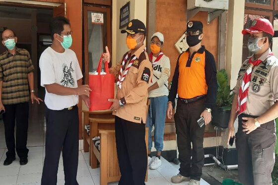 Sambut HBIX’Day, Pramuka Kwarda Bali Sambangi Tiga Panti Asuhan dan Gelar Aksi Peduli