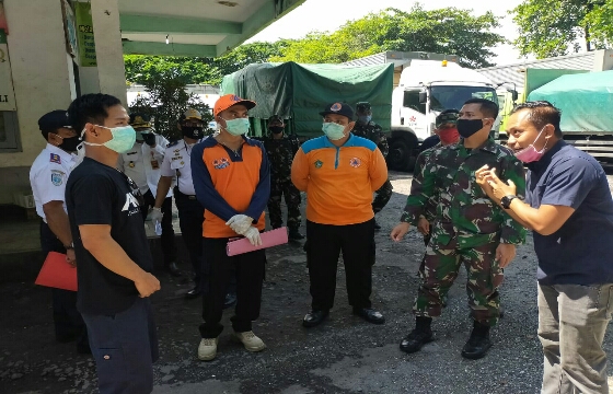 Dandim Bersama Kadishub Pantau Langsung Kedatangan PMI Asal Tabanan