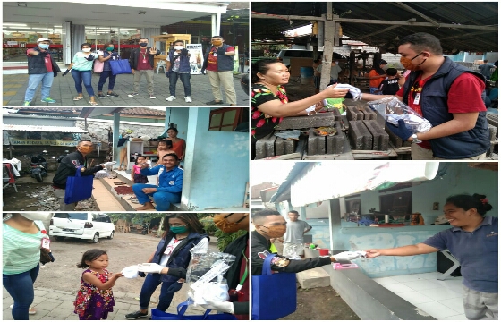 Aliansi Bali Lawan Covid-19 Bagi-bagi Masker Gratis di beberapa Ruas Jalan