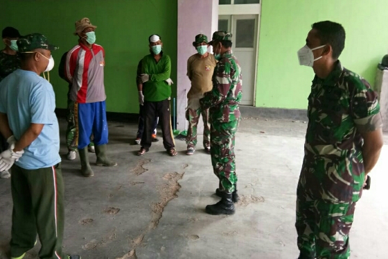 Kodim Bantu RSUD Klungkung Siapkan Ruang Isolasi Bagi Pasien Covid-19