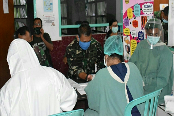 Cegah Corona, Personil Satgas TMMD 107 Kodim Buleleng Jalani Rapid Test Covid-19