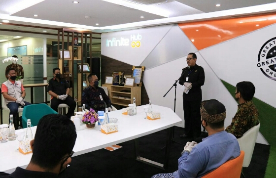 Diterima Wagub Cok Ace, Bank BNI 46 Serahkan Bantuan Paket Pangan