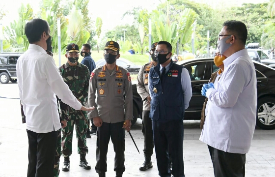 Presiden Tinjau Kesiapan Menuju Tatanan Normal Baru di Bekasi