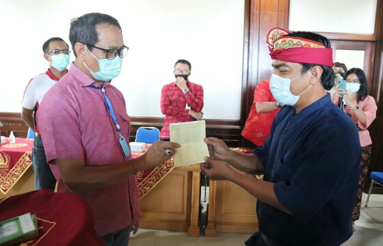 Pemkab Badung Cairkan Insentif Bagi Naker Pariwisata dan Sektor Lain