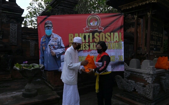 Jelang Hari Bhayangkara ke 74, Polres Klungkung Laksanakan Bhakti Sosial di Pura