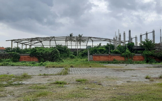 Kontraktor Lepas Tanggung Jawab, Subkon Alami Kerugian Akibat Gedung IKM Celuk dan Pasar Silakarang Mangkrak