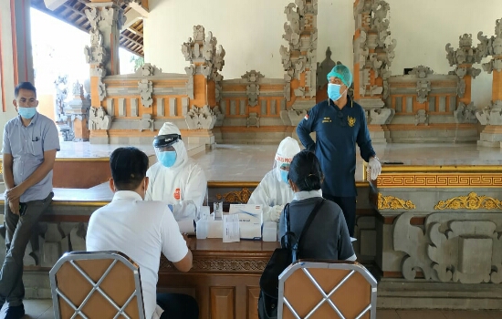 Difasilitasi Diskominfos, Puluhan Wartawan Jalani Rapid Test
