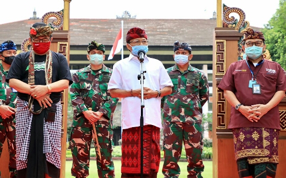 Gubernur Koster Resmi Mulai Berlakukan Tahap Pertama Tata Kehidupan Era Baru Dimulai