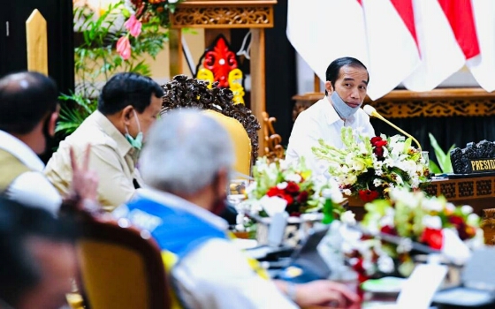 Presiden Ingatkan Daerah untuk Terus Kendalikan Penyebaran Covid-19