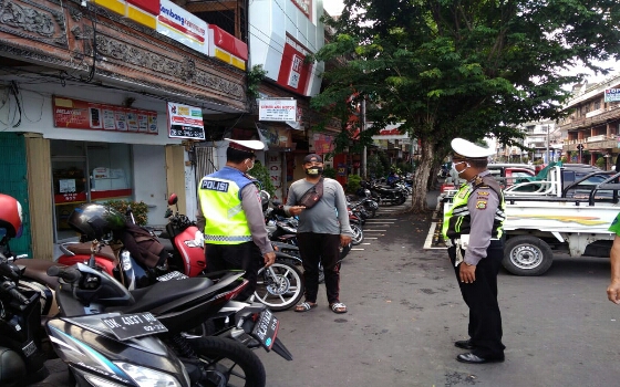 Tak Ada Kata Lelah Sat Lantas Polres Klungkung Himbauan Kepada Masyarakat